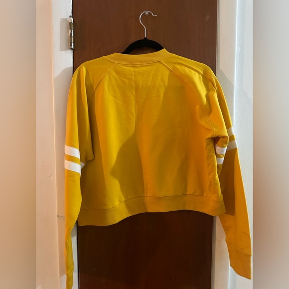 NWT Forever 21 Mustard Yellow Crop Sweatshirt XL - Picture 2 of 4